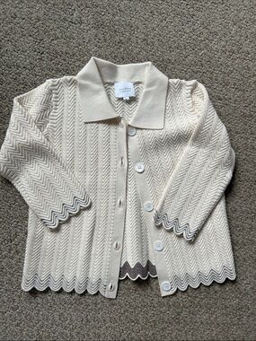 NWOT sundays Cream Knit Cardigan with Contrast Scallop Trim